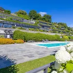 Maria - * מנאג'יו